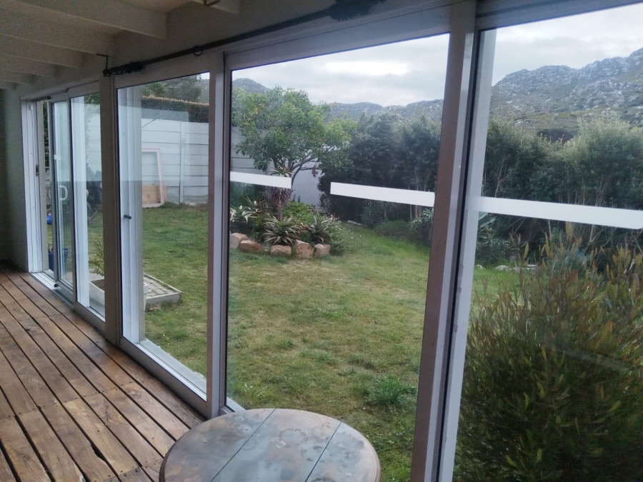 To Let 4 Bedroom Property for Rent in Welcome Glen Western Cape